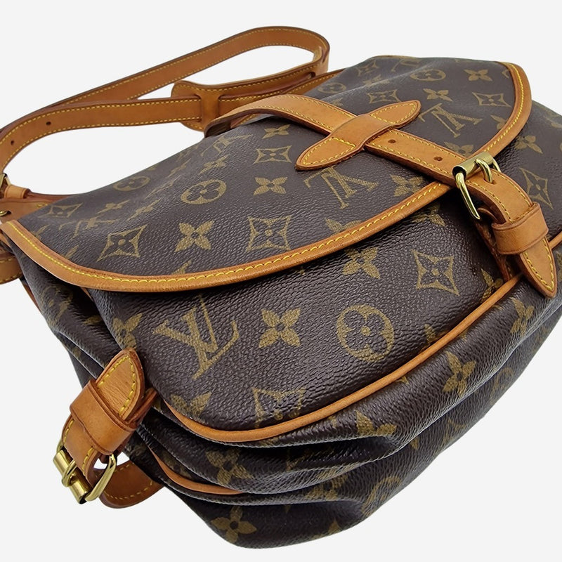 MONOGRAM CANVAS SAUMUR 30