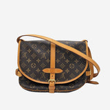 MONOGRAM CANVAS SAUMUR 30