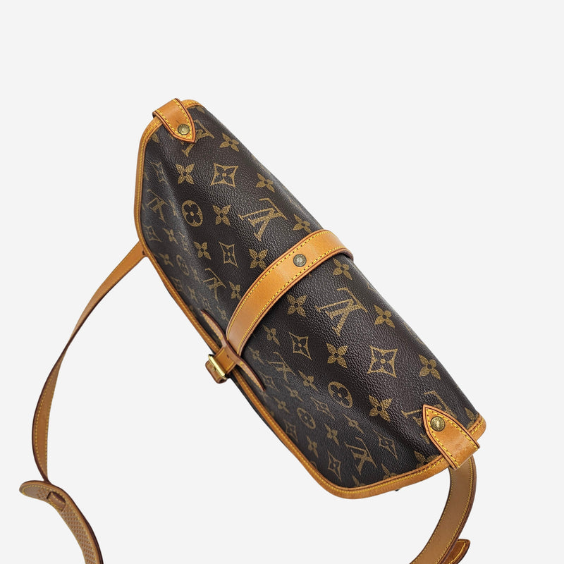 MONOGRAM CANVAS SAUMUR 30