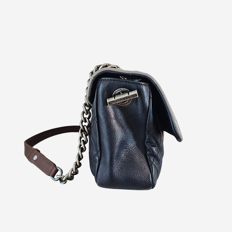 tricolor Iridescent calfskin country chic flap