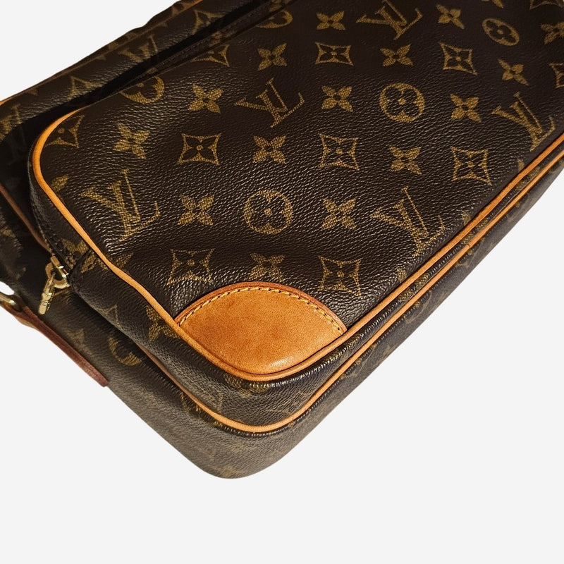 MONOGRAM CANVAS NILE MM