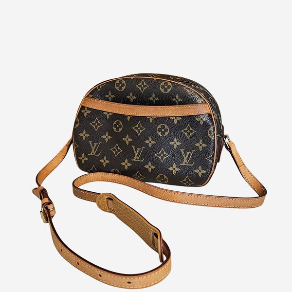 MONOGRAM CANVAS BLOIS