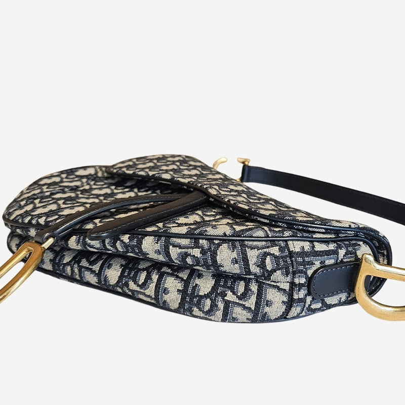 Oblique Jacquard saddle bag