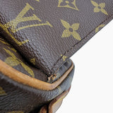 MONOGRAM CANVAS SAINT GERMAIN taske fra brand: LOUIS VUITTON - We Do Vintage