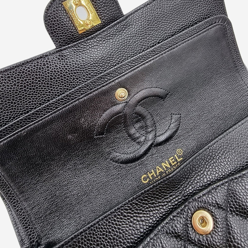 CAVIAR SMALL CLASSIC DOUBLE FLAP taske fra brand: CHANEL - We Do Vintage