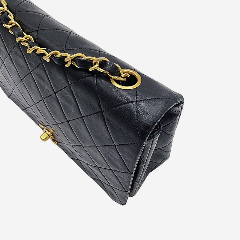 SORT FULL FLAP BAG taske fra brand: CHANEL - We Do Vintage