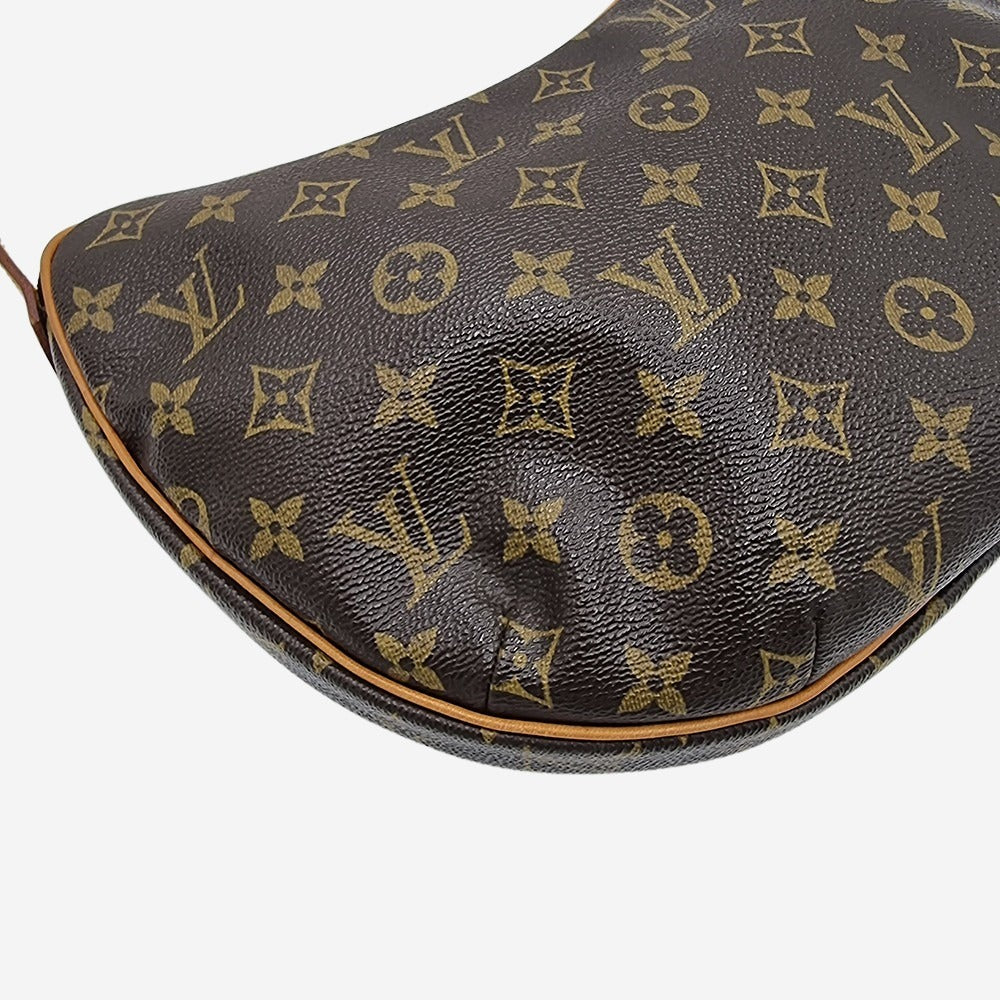 Louis Vuitton Croissant Monogram MM – Kawaii Vintage Copenhagen