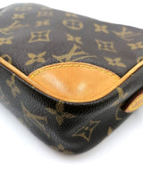 Monogram Canvas Trocadéro 23 taske fra brand: LOUIS VUITTON - We Do Vintage